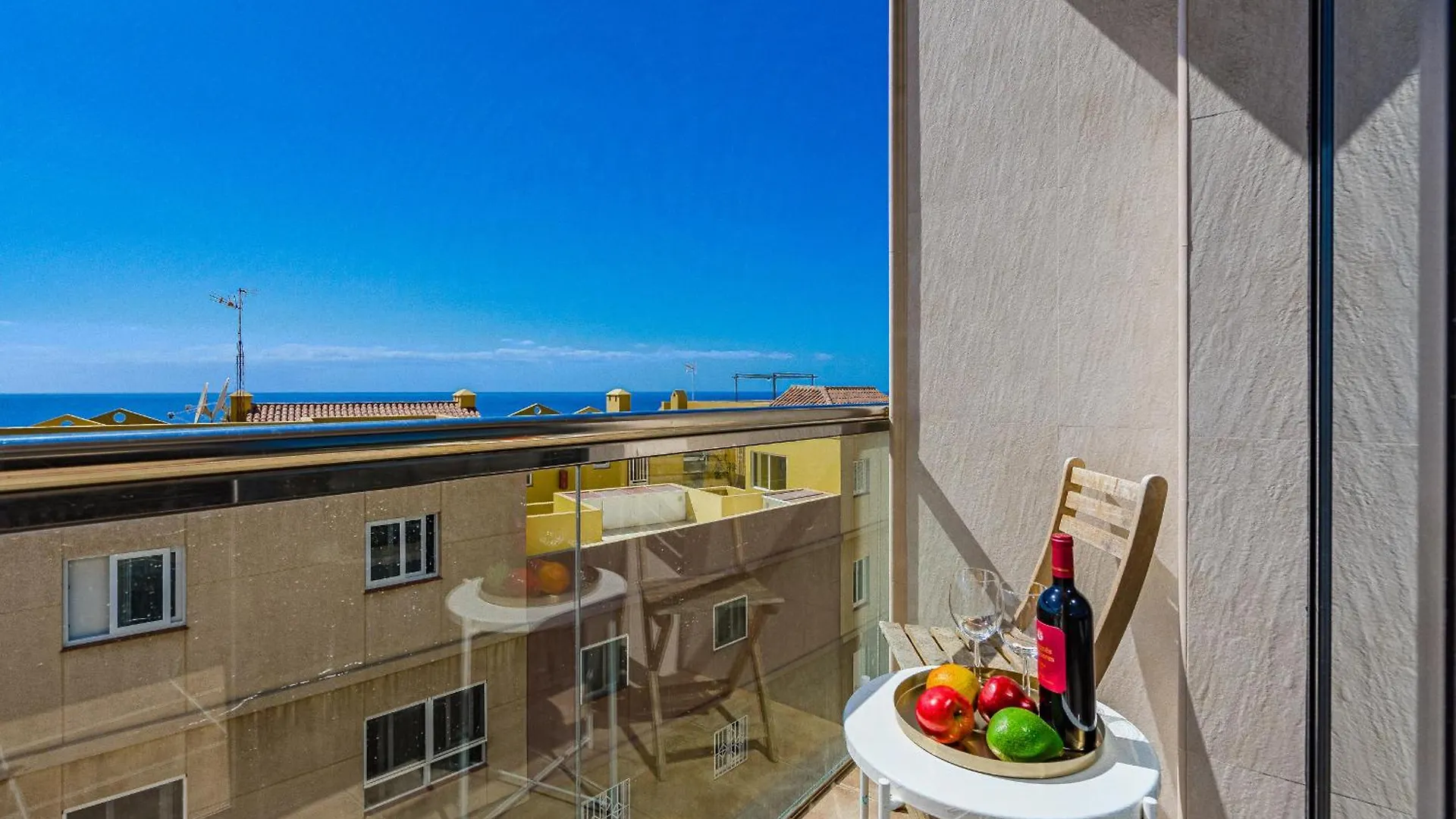 Fresh Cosy Sea View Apartment Arona   Arona (Tenerife)