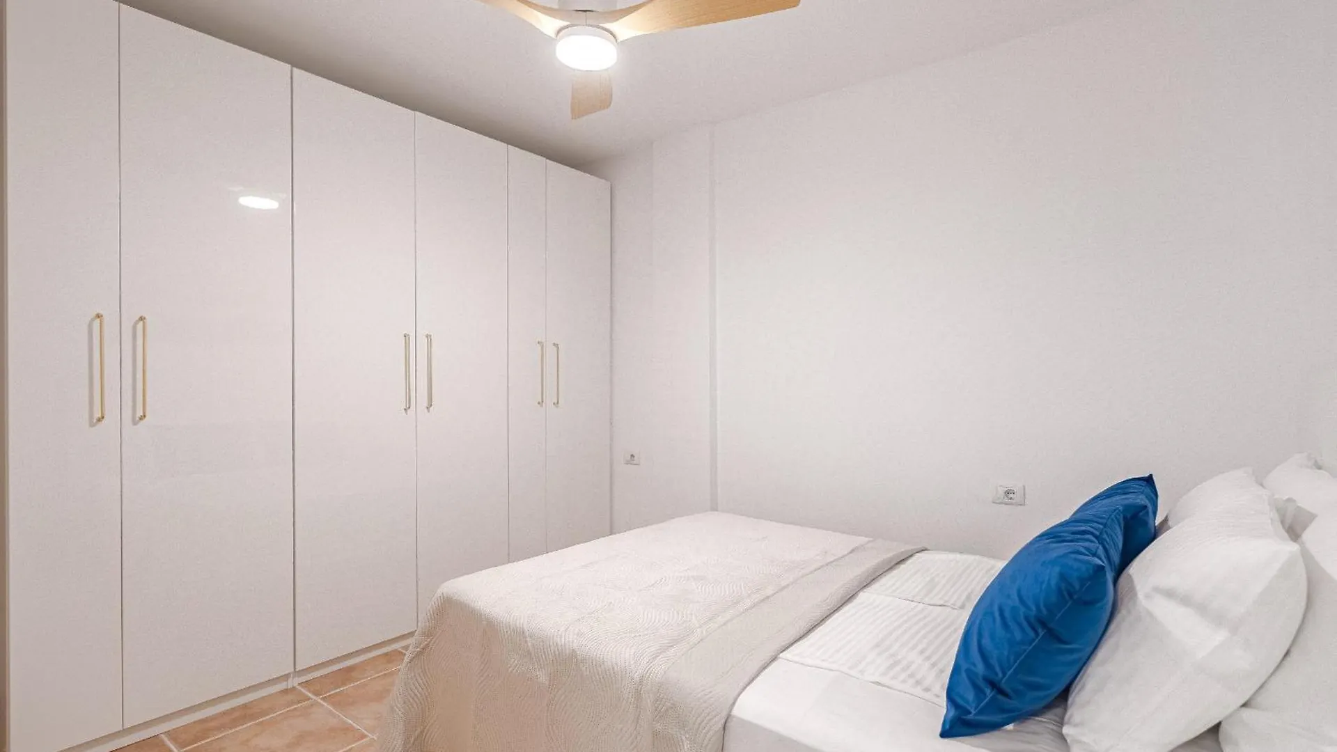 Fresh Cosy Sea View Apartment Arona